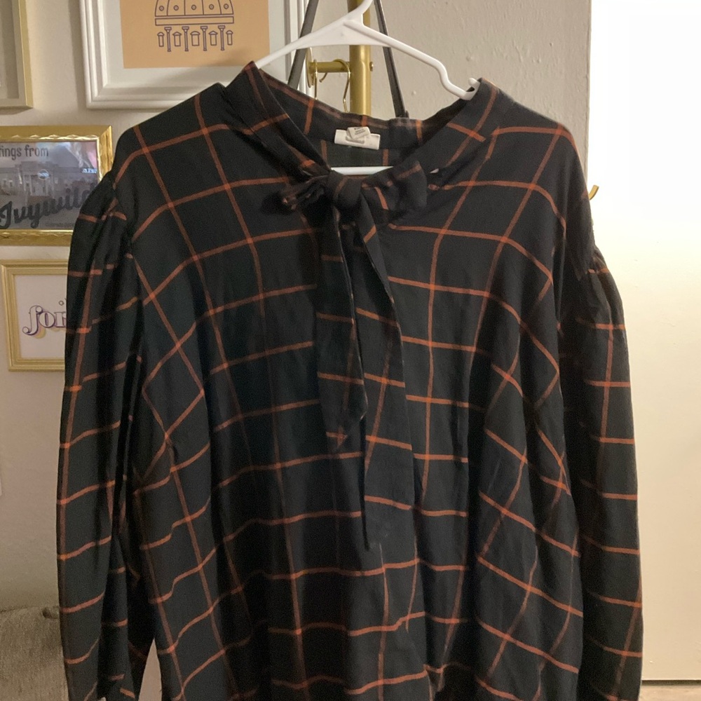 Fall trendy blouse